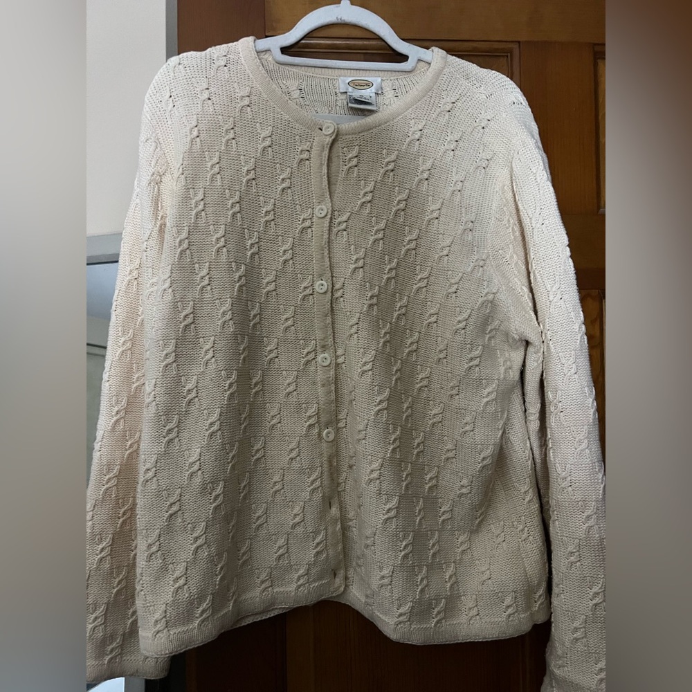 Vintage cable knit sweater